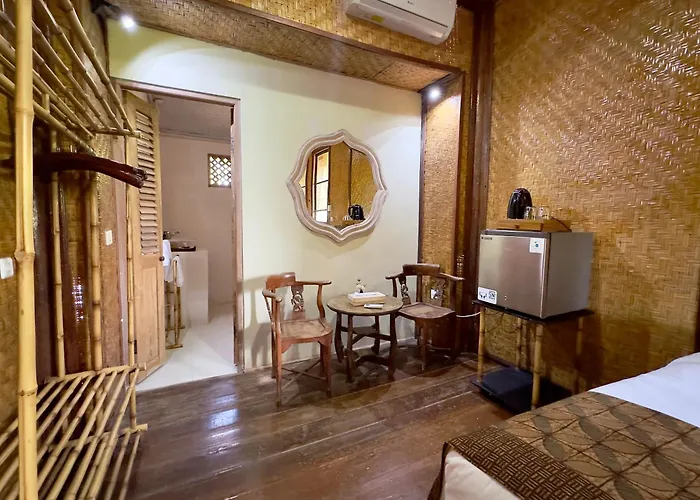 Aashaya 3*
